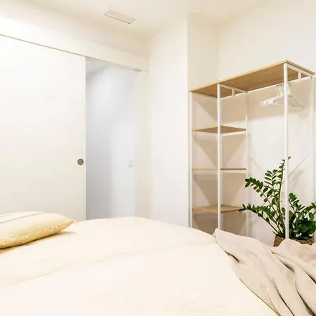 Pink Essence Apartment *