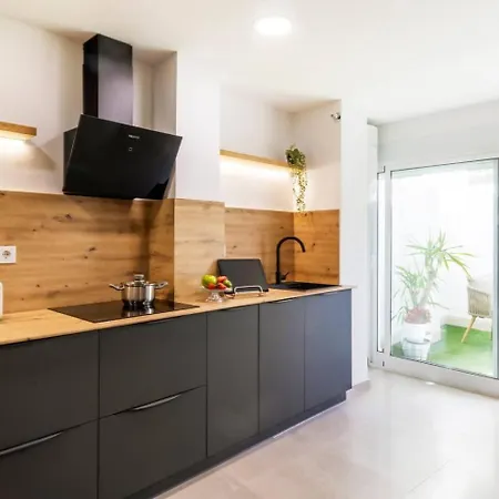 شقة Pink Essence *