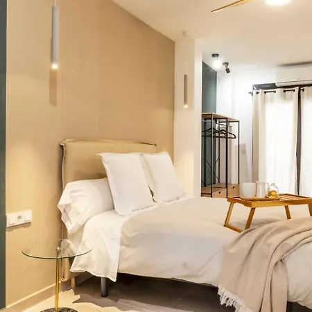 شقة Pink Essence *