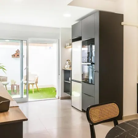 Pink Essence * تورّيفيِخا