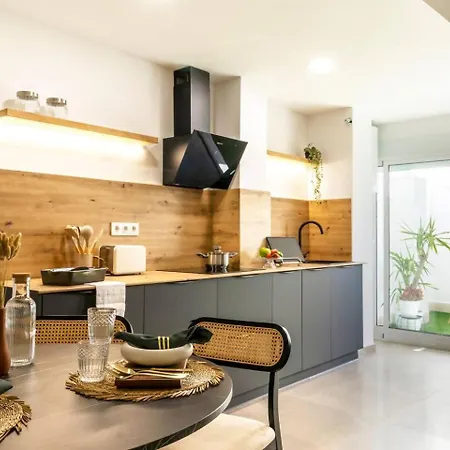 شقة Pink Essence *